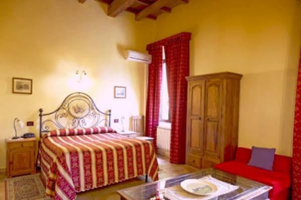 Hotel Antico Casale 비가라노 마이나다 외부 사진