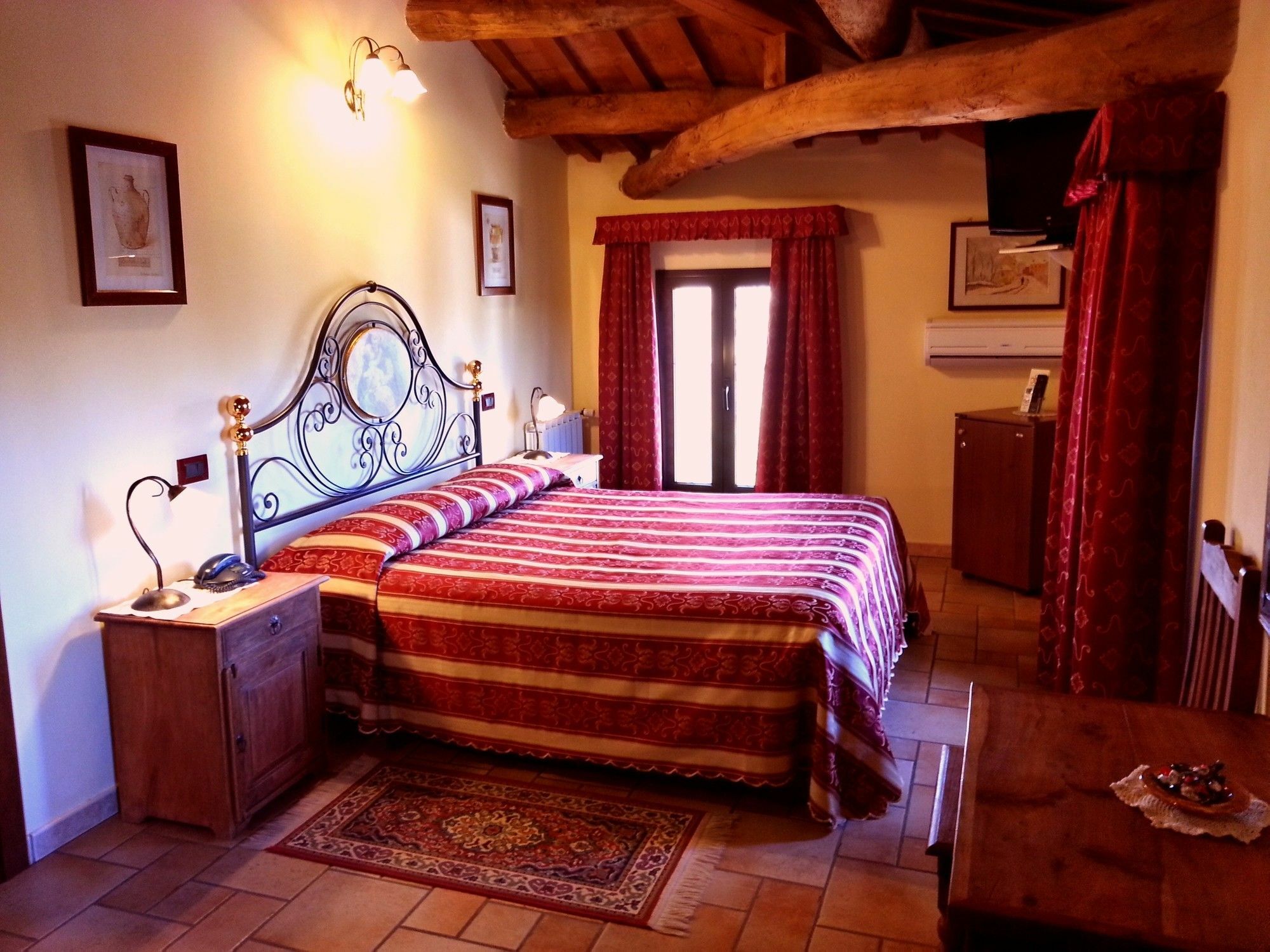 Hotel Antico Casale 비가라노 마이나다 외부 사진